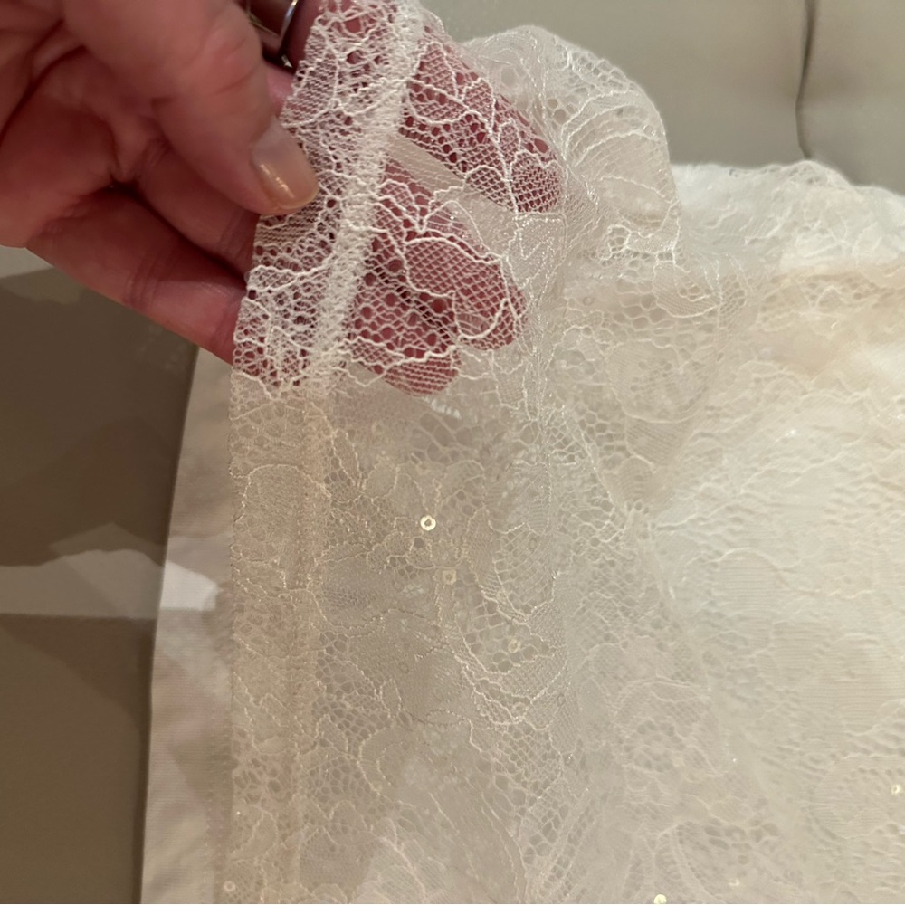 Elegant White Lace Cotton T-shirt Top with Sequins NWOT - Picture 5 of 7